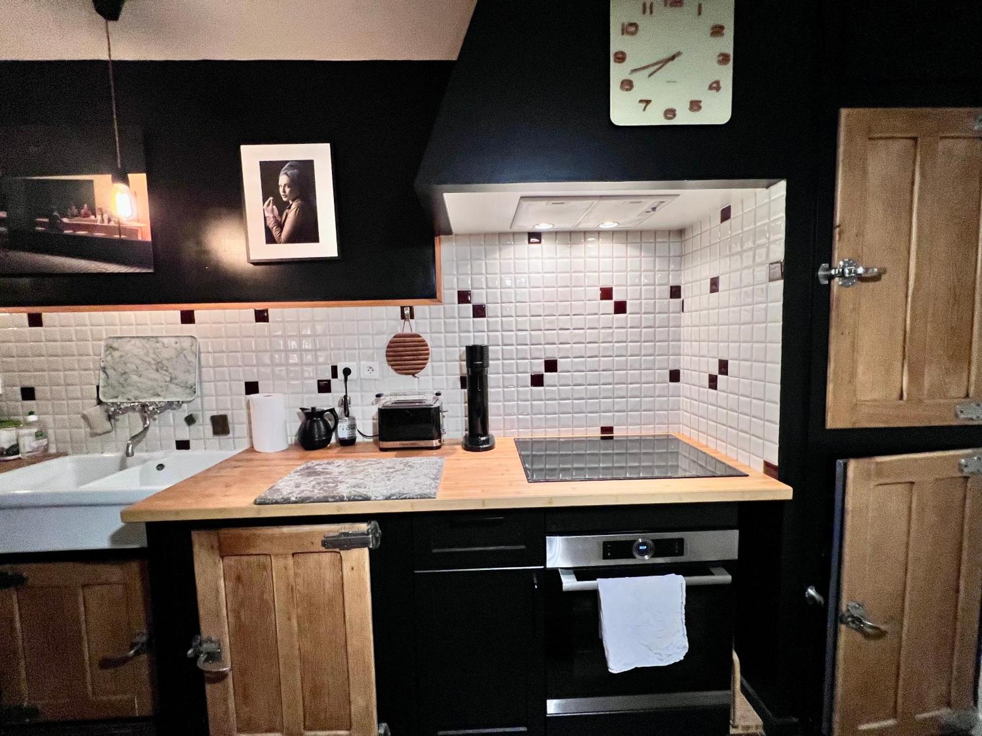 タランス Au Petit Bonheur Bed & Breakfast エクステリア 写真
